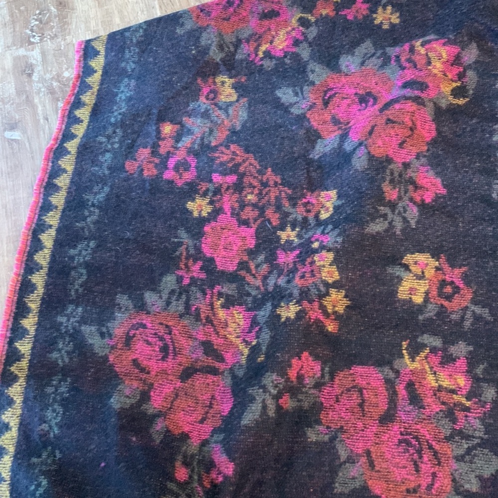 Wrap - Picture 3 of 5